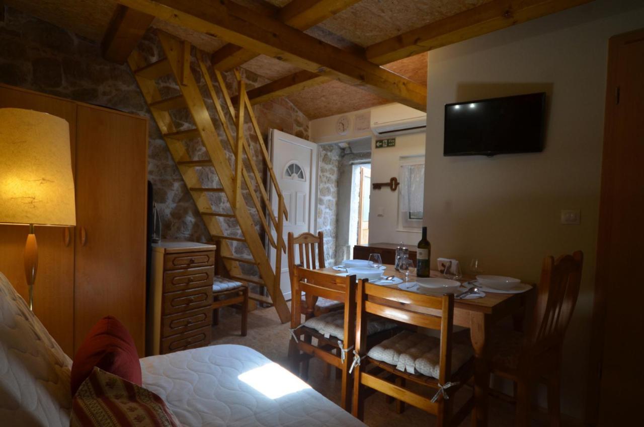 Studio Apartment La Maison De Catherine Rovinj Exterior photo
