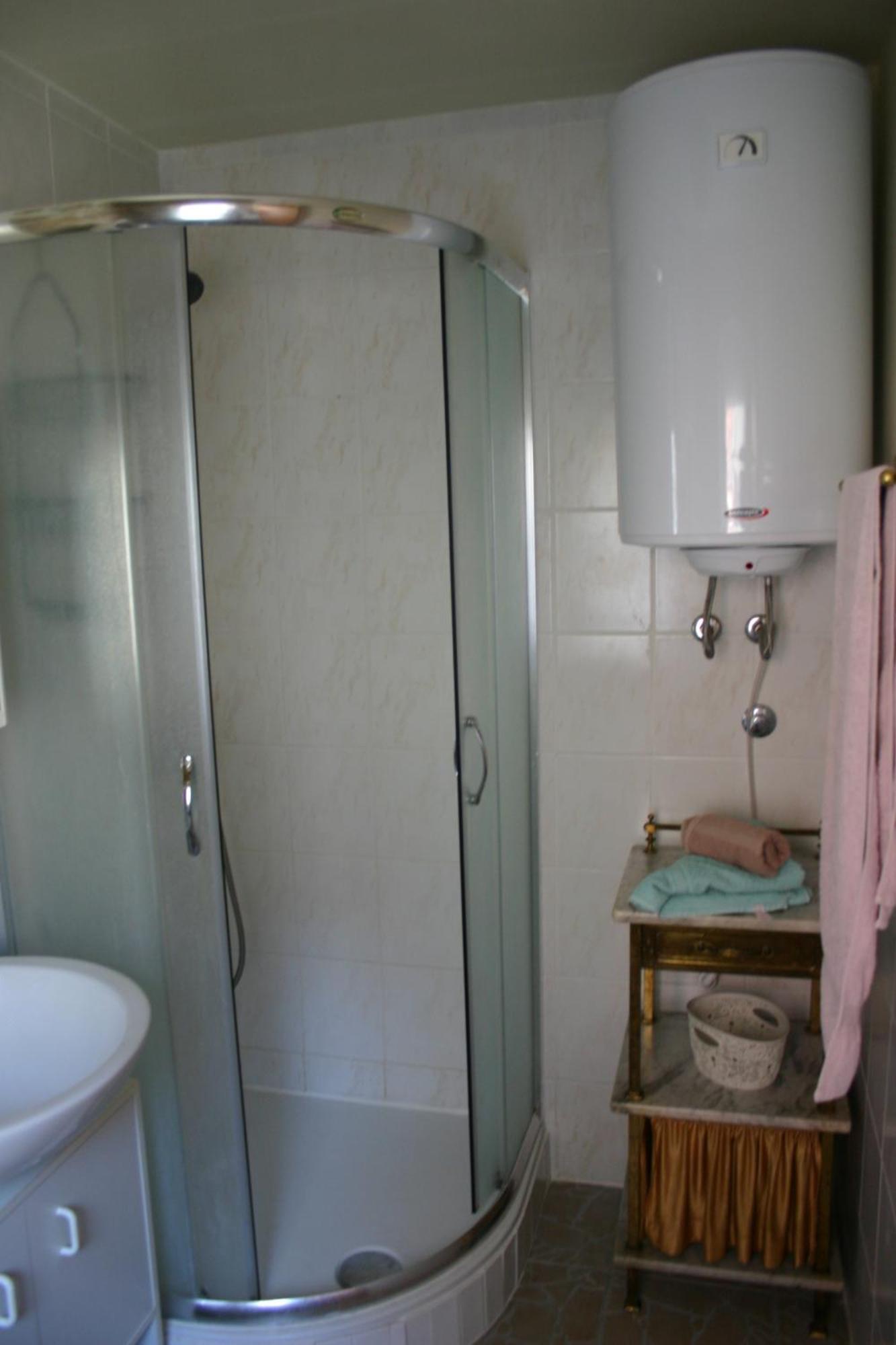 Studio Apartment La Maison De Catherine Rovinj Exterior photo
