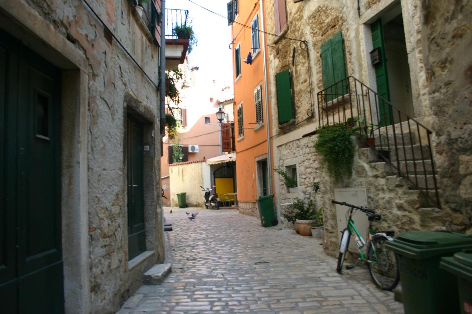 Studio Apartment La Maison De Catherine Rovinj Exterior photo